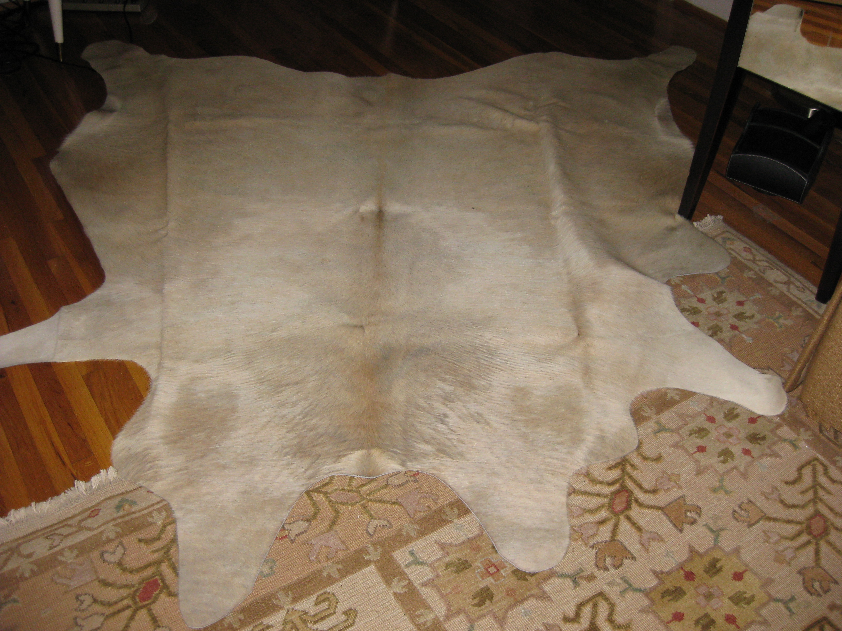 How You Can Remove Creases Very Easily From Cowhide Rugs Cowhide Rug